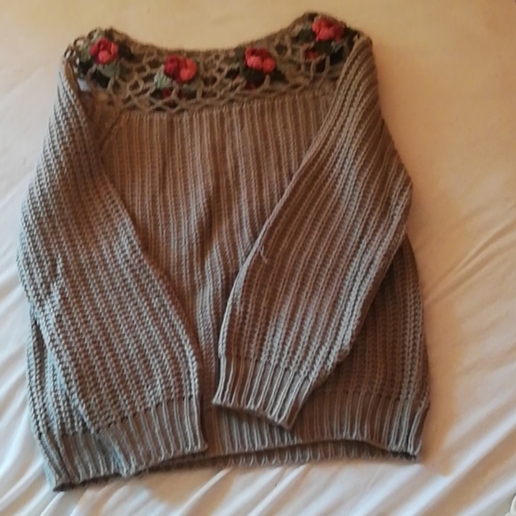 Sweater - Picture 2 of 3